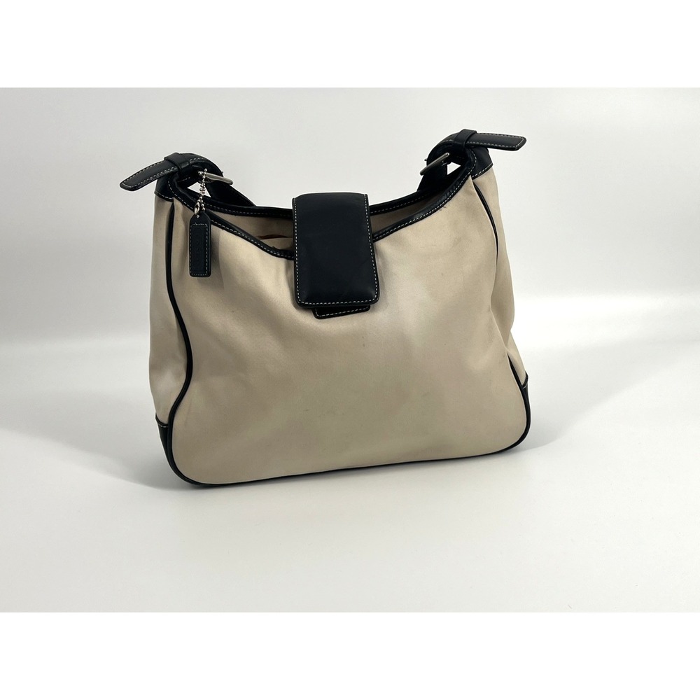 Vintage L9K-7701 Coach Cream And Black Leather And Canvas Shoulder Bag